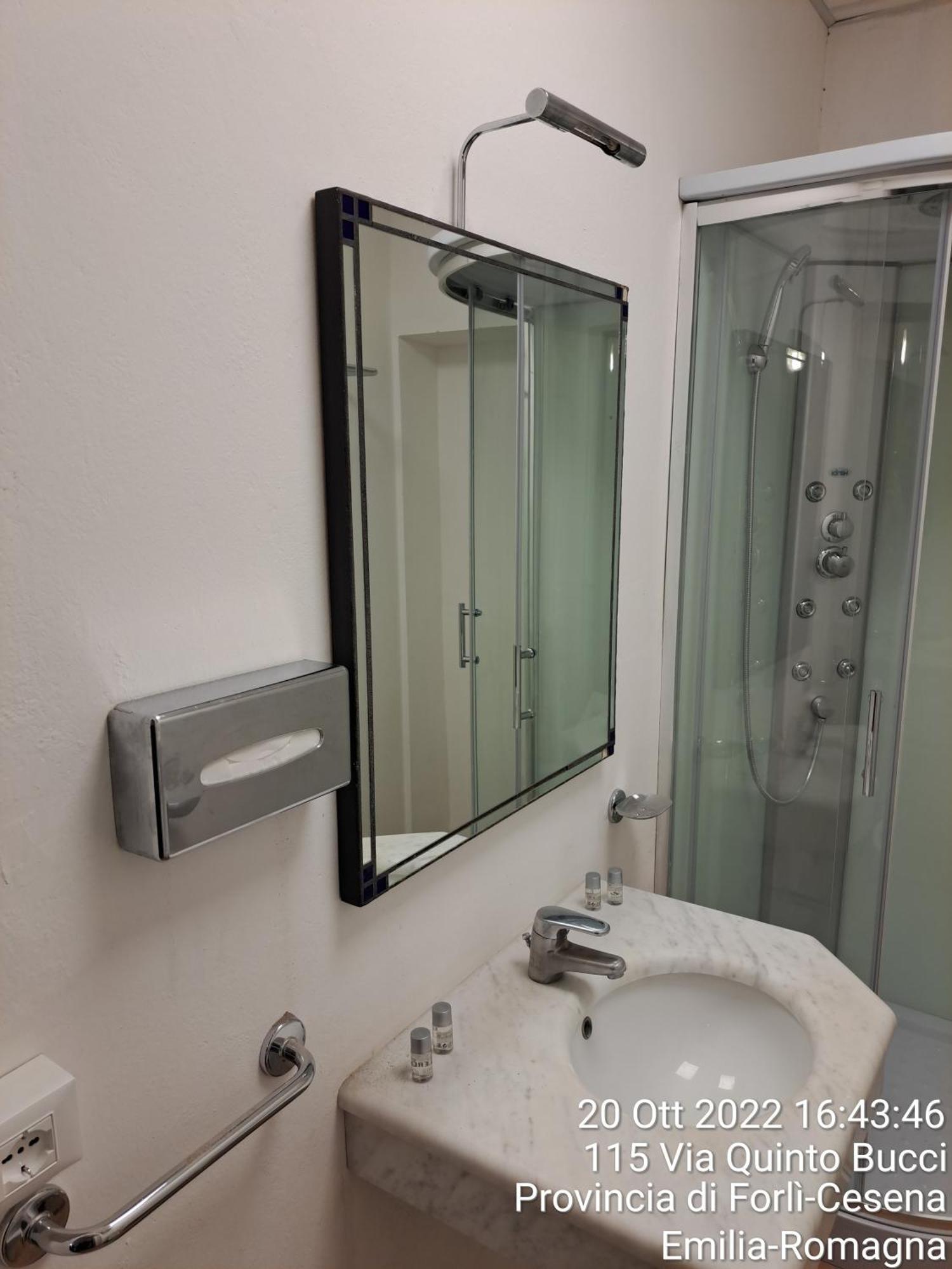 Rta Albergo Malatesta Cesena Luaran gambar